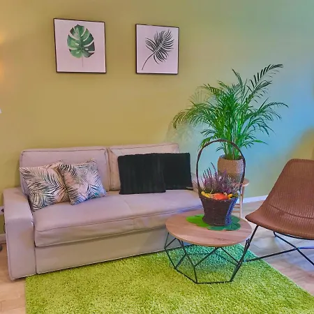 „green Wall” Lägenhet *